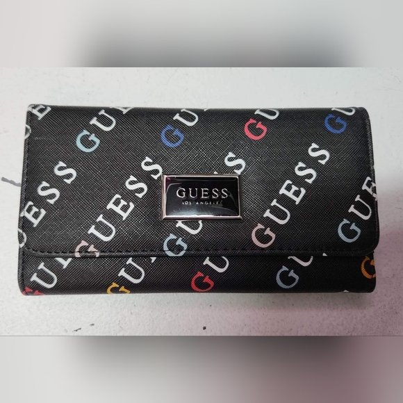 NEW GUESS WALLET - Picture 1 of 1